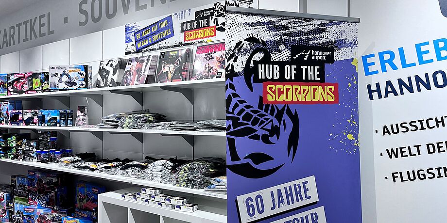 Ansicht Erlebnisshop mit SCORPIONS-Merchandise Artikeln